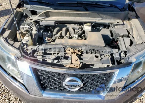 2015 Nissan Pathfinder S z USA, uszkodzony, nr VIN 5N1AR2MN2FC604793